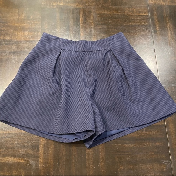 ASM ANNA Women Navy Blue Dress Shorts M Skort Used
Size M - Picture 4 of 6